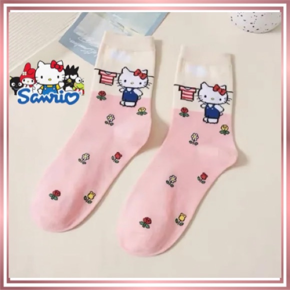HELLO KITTY SANRIO Set of 2 Pairs of Socks - Picture 3 of 3
